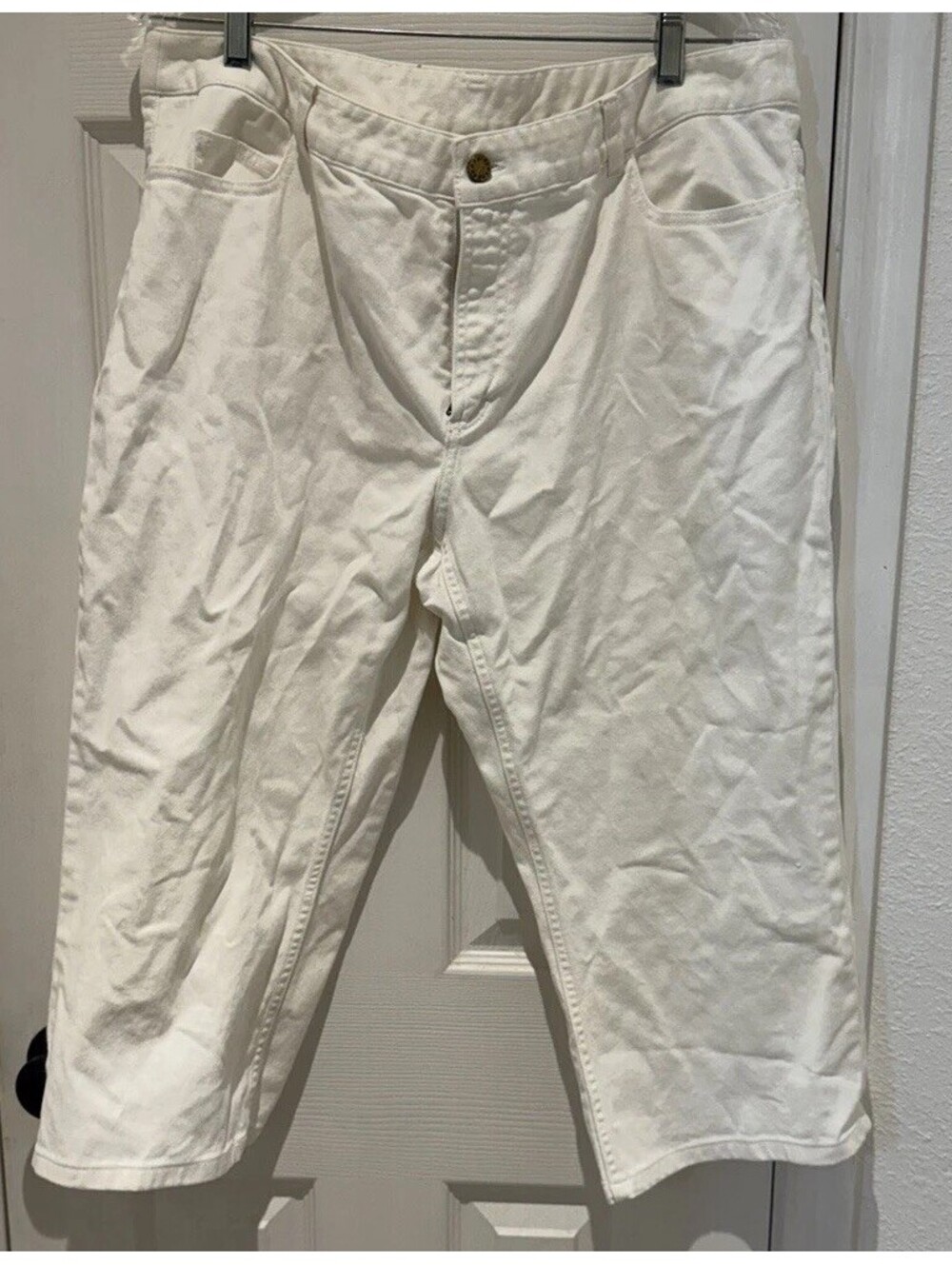 Dana Buchman White Denim Cropped Pants Size 14